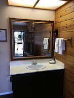 Chama River Bend Lodge