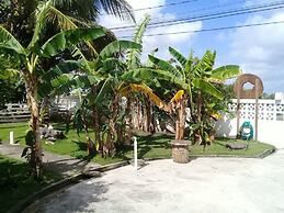 Bamboleo Inn Belize