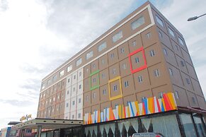 The Golden Bay Hotel Batam