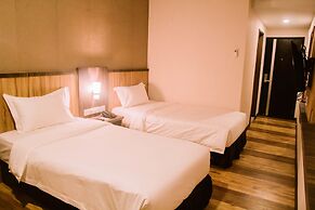 The Golden Bay Hotel Batam