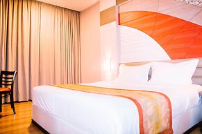 The Golden Bay Hotel Batam