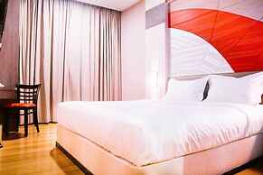 The Golden Bay Hotel Batam