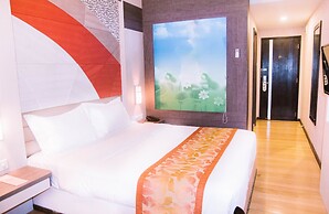 The Golden Bay Hotel Batam