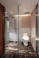 Yurong West Lake Cottage Resort Hotel