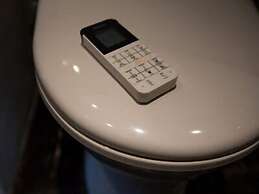 Yurong West Lake Cottage Resort Hotel