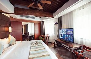 Yurong West Lake Cottage Resort Hotel