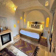 Local Cave House Hotel