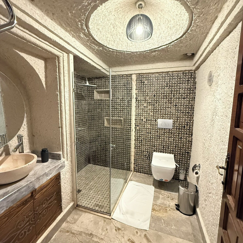 Local Cave House Hotel