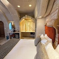 Local Cave House Hotel