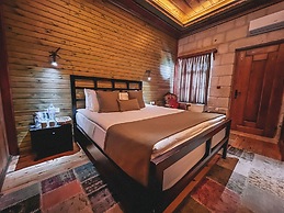 Local Cave House Hotel