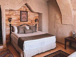 Local Cave House Hotel