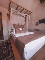 Local Cave House Hotel