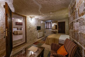 Tekkaya Cave Hotel