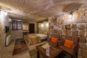 Tekkaya Cave Hotel