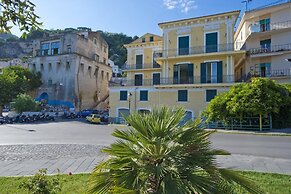 Palazzo Della Monica