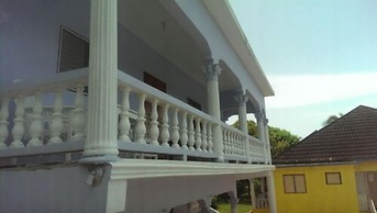 Ocho Rios Pimento Villas