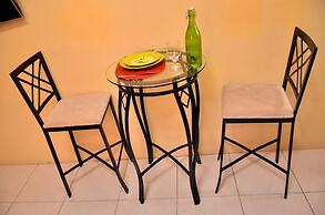 Kingston Sunset Guest Apartment I