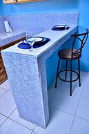 Kingston Sunset Guest Apartment II