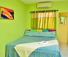 Kingston Sunset Guest Apartment II