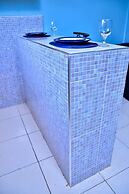 Kingston Sunset Guest Apartment II