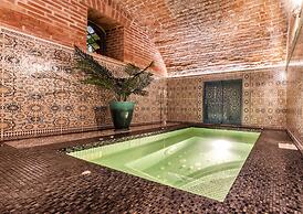 Golden Tulip Borjomi