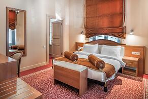 Golden Tulip Borjomi