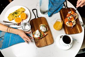 THE TENNESSEAN Hotel