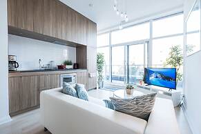 QuickStay - Luxury in Yorkville (Yonge & Bloor)