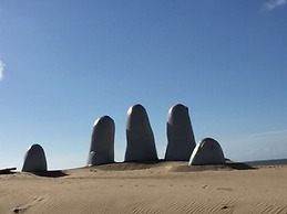 Blu inn punta del este