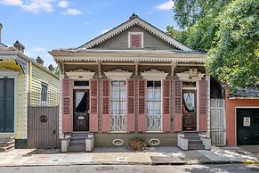 Royal Barracks Guest House