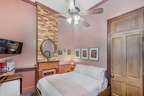 Royal Barracks Guest House