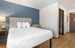 Extended Stay America Select Suites - Louisville - Airport