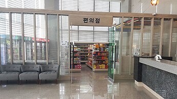 Yangyang International Airport Hotel