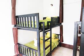 Baan Kon Pai - Hostel