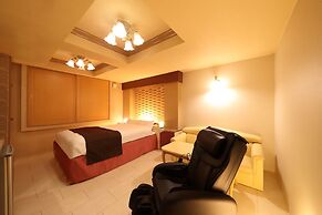 Hotel Olive Kyoto Yamashina - Adults Only