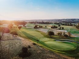 Bjäre Golfklubb Hotel & Lodge