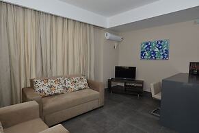 Lighthouse Nadia Aparts