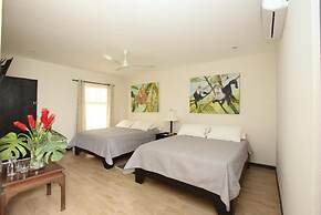 Casa Maria Airport B&B