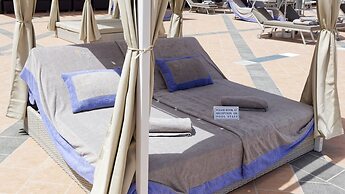 Idyll Suites - Adults Only