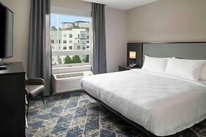 Homewood Suites by Hilton Boston Logan Airport Chelsea