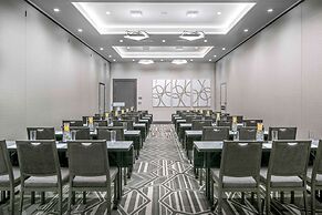 Homewood Suites by Hilton Boston Logan Airport Chelsea