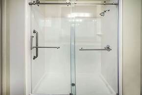 La Quinta Inn & Suites by Wyndham McAllen La Plaza Mall