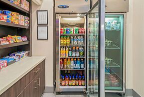 La Quinta Inn & Suites by Wyndham McAllen La Plaza Mall