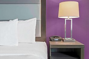 La Quinta Inn & Suites by Wyndham McAllen La Plaza Mall