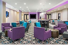 La Quinta Inn & Suites by Wyndham McAllen La Plaza Mall