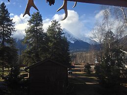 Glacier View RV Park and Cabins