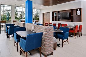 Holiday Inn Express & Suites Siloam Springs by IHG