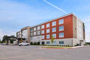 Holiday Inn Express & Suites Siloam Springs by IHG