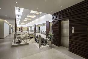 Grand Lily Hotel Suites