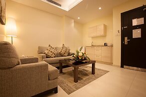 Grand Lily Hotel Suites